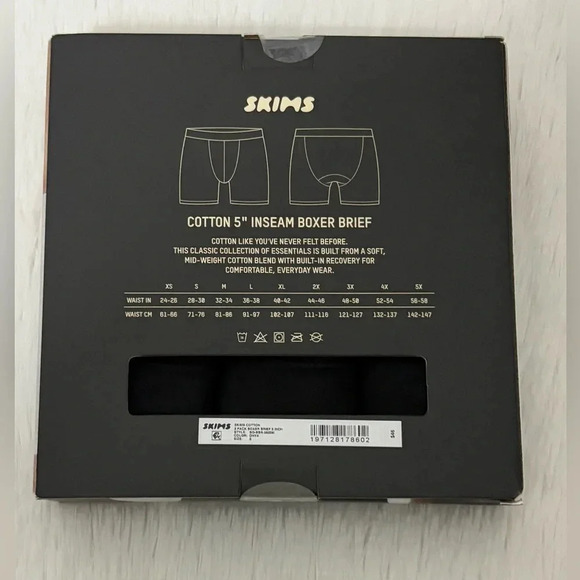Skims men’s Boxer - Picture 5 of 7
